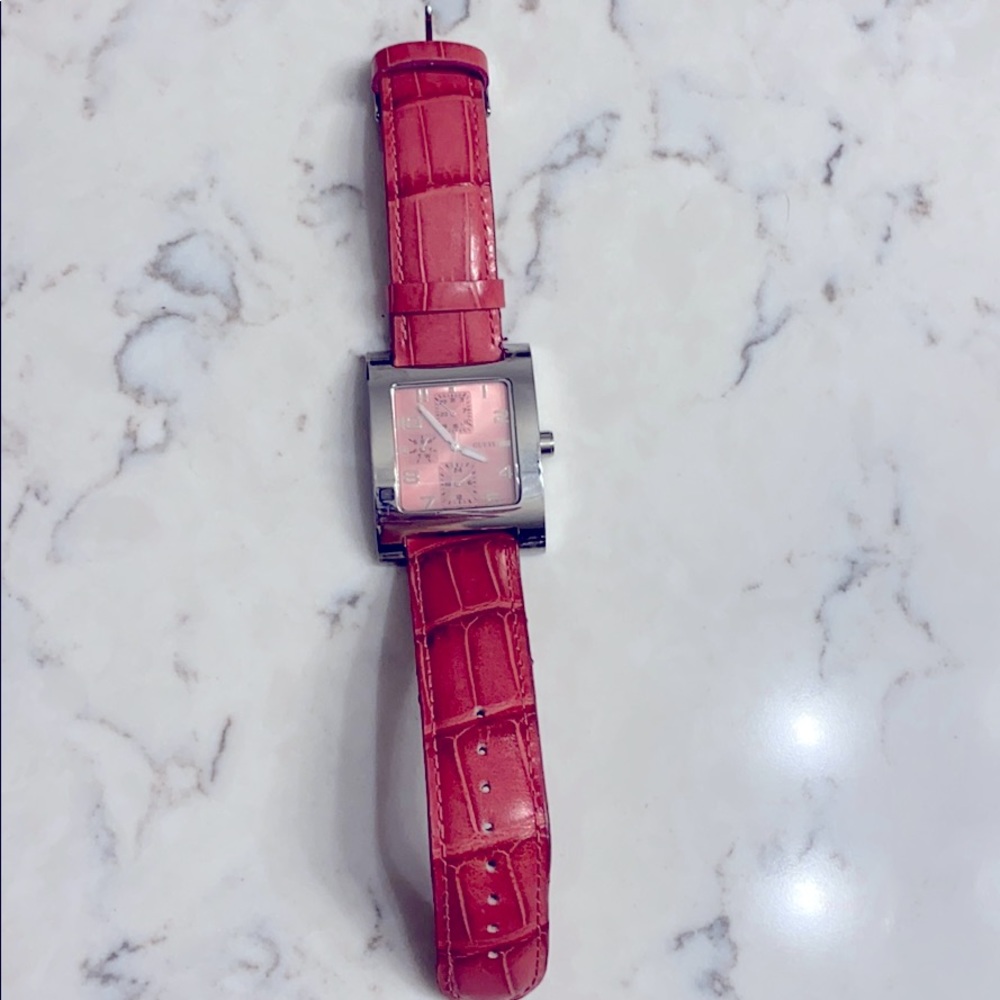 Guess Watch - Picture 2 of 3